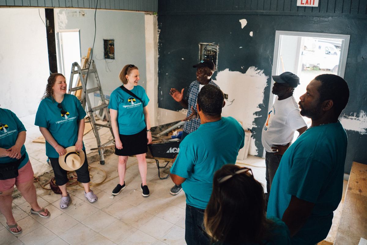 Tidal Church missions team serving in Grand Bahama